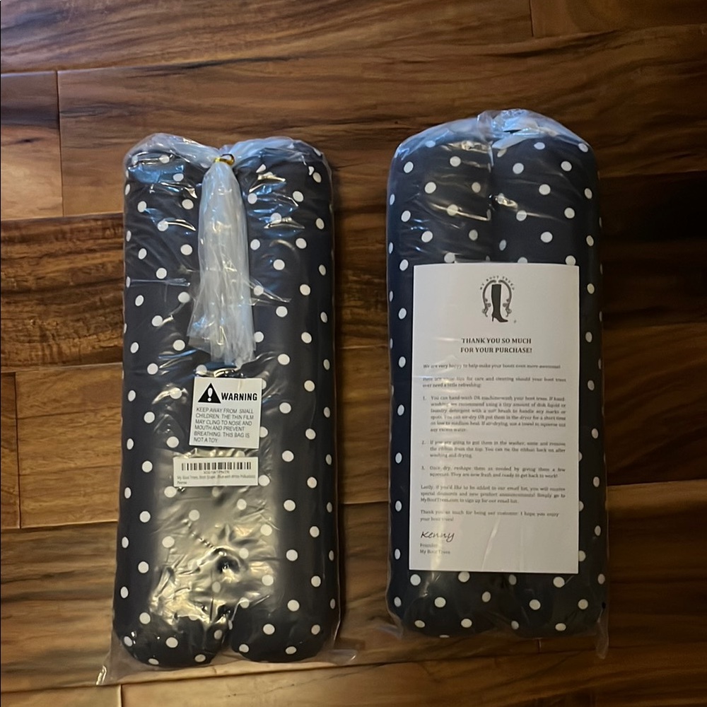 Brand New Navy Polka Dot Boot holder Set